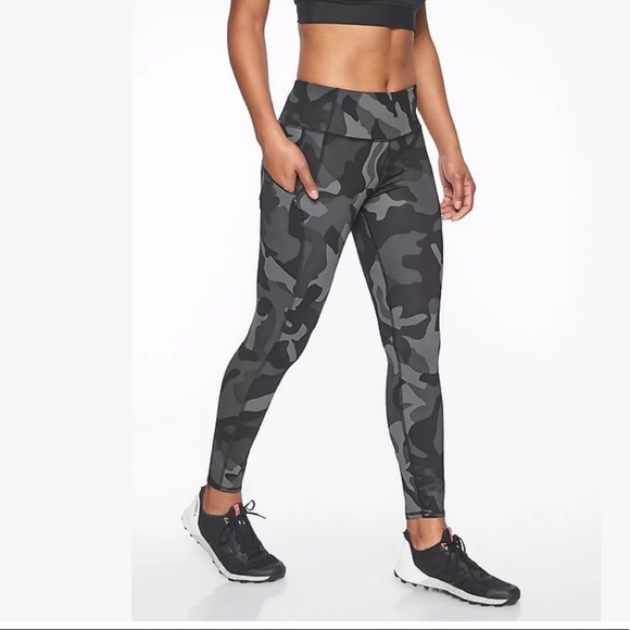 Athleta Pants - ATHLETA Camo Contender 7/8 Tight  NWT